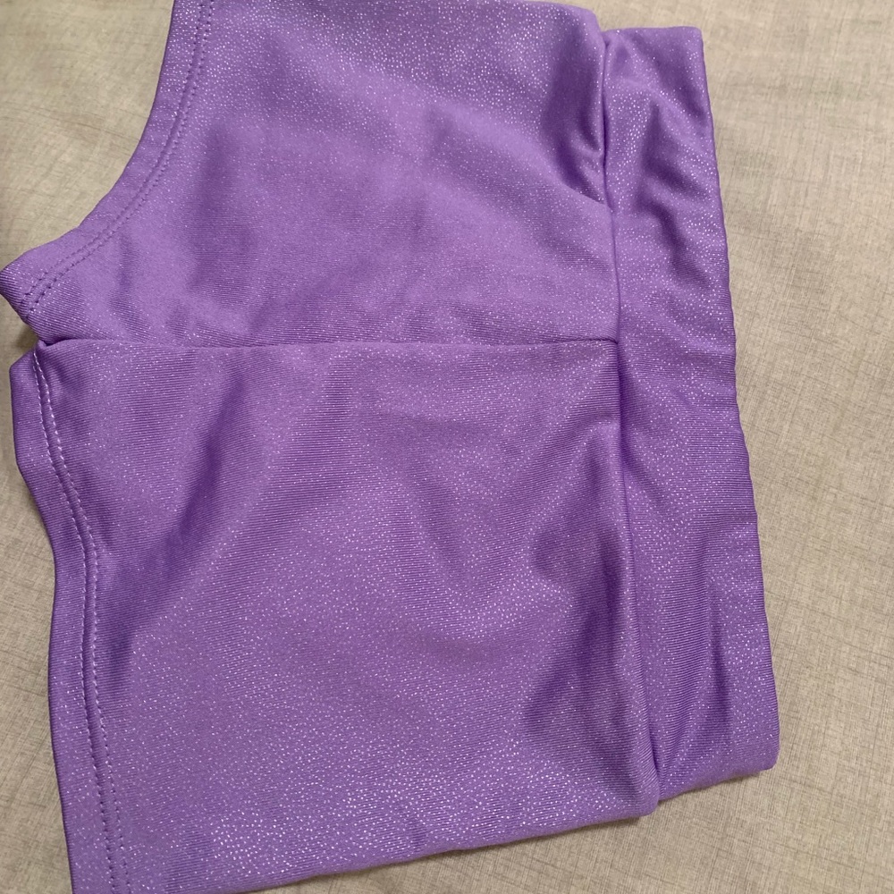 Shorts - Picture 2 of 4